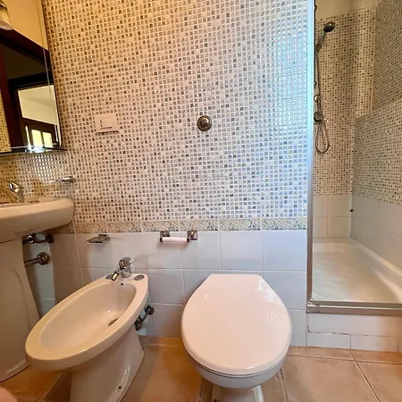 Marino G By La Via Del Mare Viaggi E Vacanze Casa de Férias